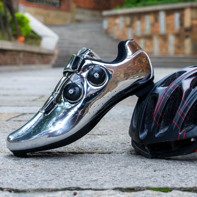 Cycling Shoe Insoles - 新しいユニセックスロードマウンテンバイクライディングシューズノンスリップ耐摩耗性四季屋外ハードソールカジュアルオフロードライディングシューズ