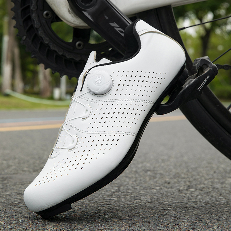 2026年ワイドフィットサイクリングシューズ メンズ レディ - Cycling Shoe Insoles のレビューと価格