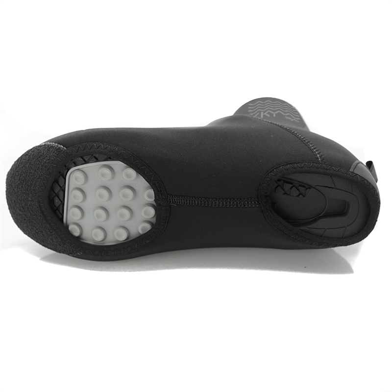YKYWBIKE 深冬用防水サイクリングシューズカバー 反射 - Cycling Shoe Insoles のレビューと価格